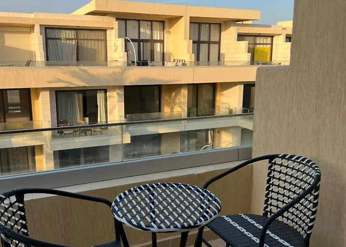 G Cribs - El Gouna Luxury Homes Appartamento El Gouna