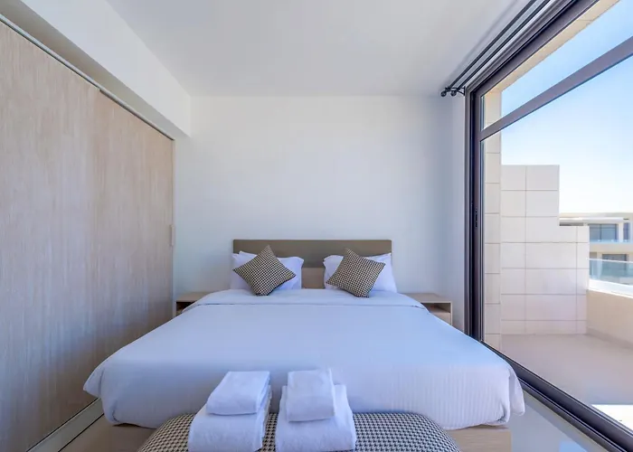 G Cribs - El Gouna Luxury Homes