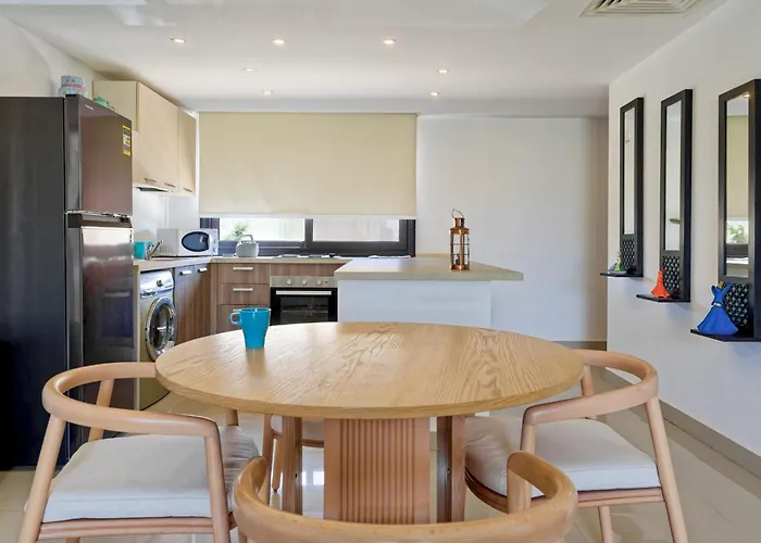 G Cribs Luxury Homes *